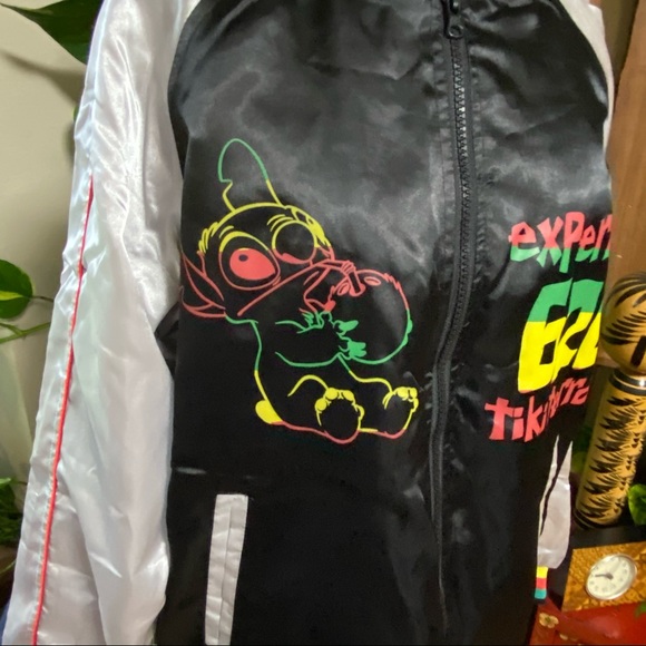 NWT Disney Lilo & Stitch 626 Tiki Terror jacket - Picture 9 of 13